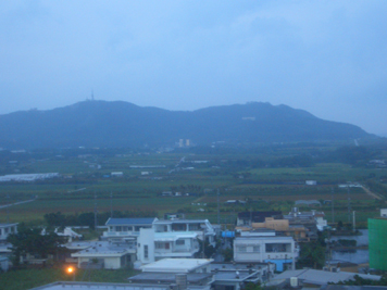 夜明け前の石垣島