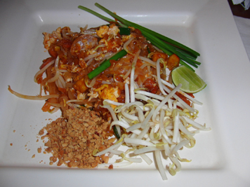 タイ料理のパッタイ